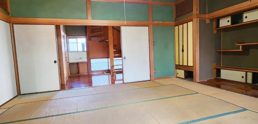 【中古一戸建て】荒尾市 本井手 2階建 ５ＳＤＫ