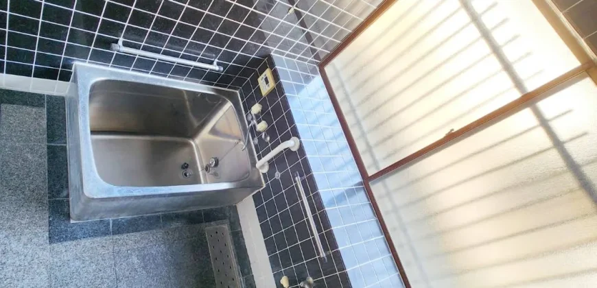 【中古一戸建て】荒尾市 本井手 2階建 ５ＳＤＫ