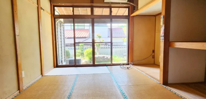 【中古一戸建て】荒尾市 本井手 2階建 ５ＳＤＫ