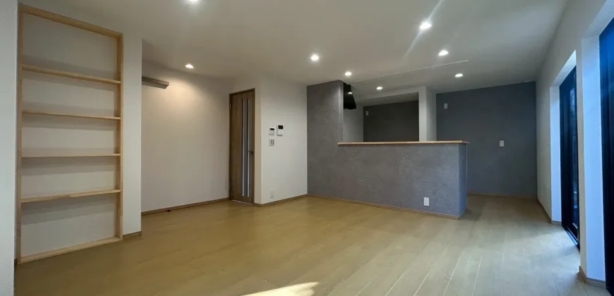 荒尾市 一部 2階建 ４ＬＤＫ 中古住宅 フルリノベーション