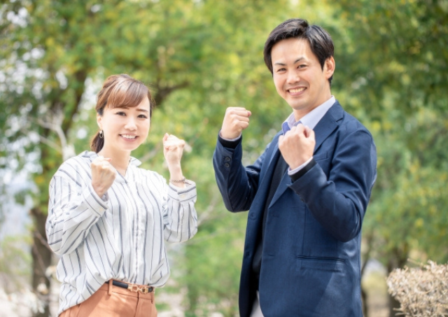 チャレンジする男女